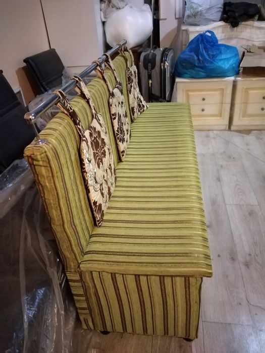 Продаётся кухонный уголок