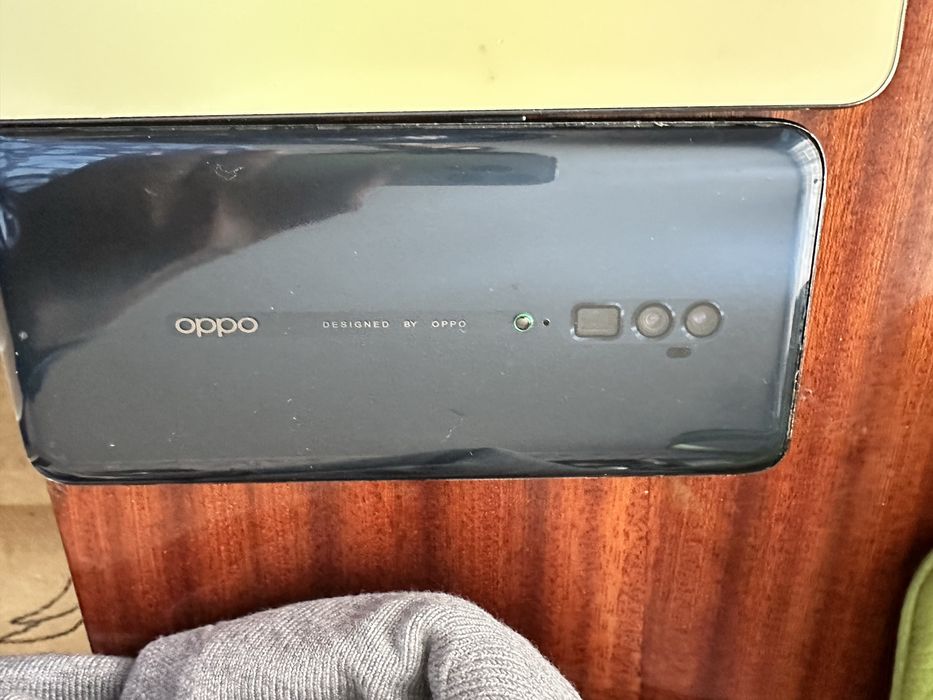 Мобильные телефоны б/у