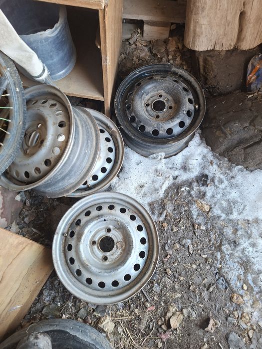 диски на R13, подходит на Ваз