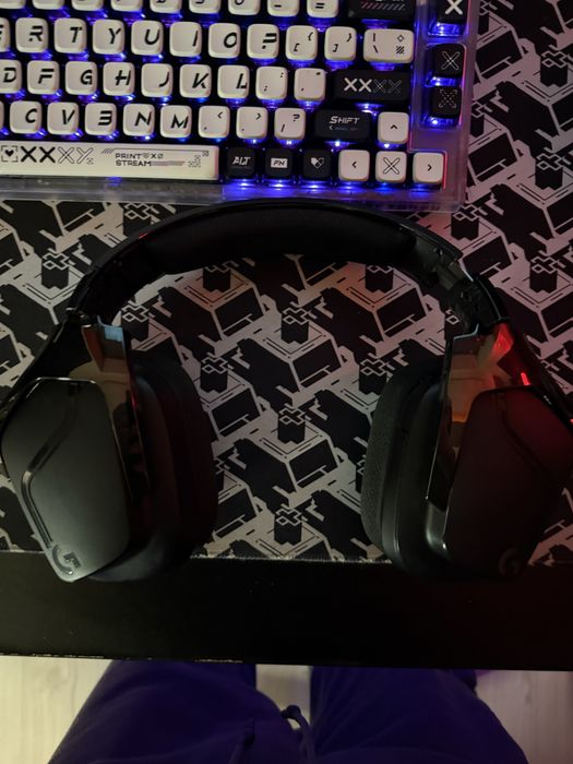 Casti Gaming Logitech G635