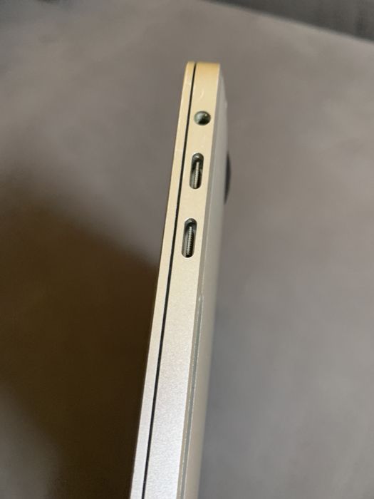 MacBook Pro 2016 15 inch TouchBar