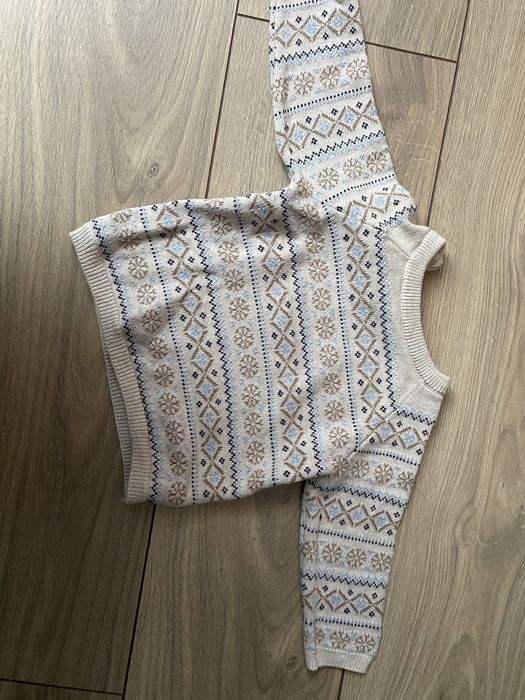 Pulover  baietel H&M mar 68