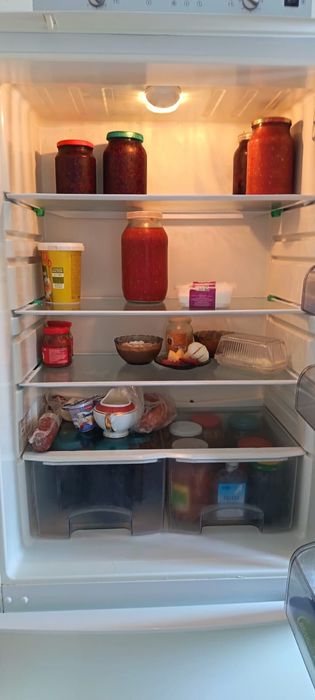 Продам холодильник Атлант