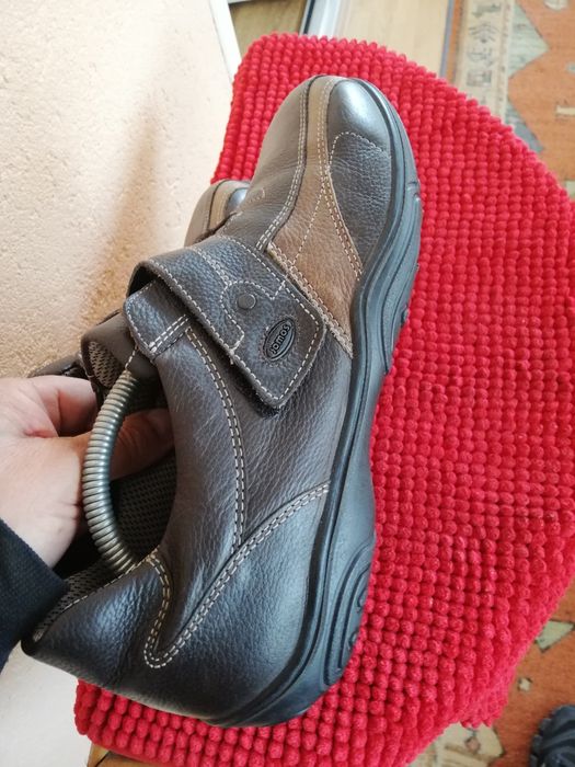 Pantofi Jomos piele bărbati nr 45 cu scai