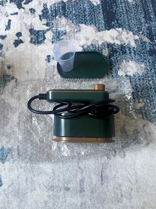 Mini Fier de Calcat cu Aburi Perfect pentru Călătorii