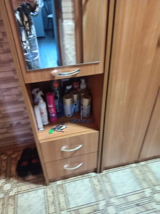 Продам шкаф для прихожей (прихожка)