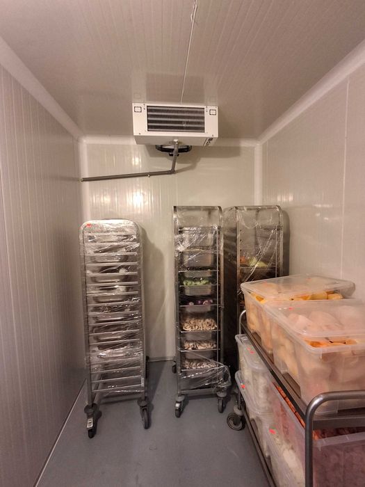 Camera frigorifica cu instalare