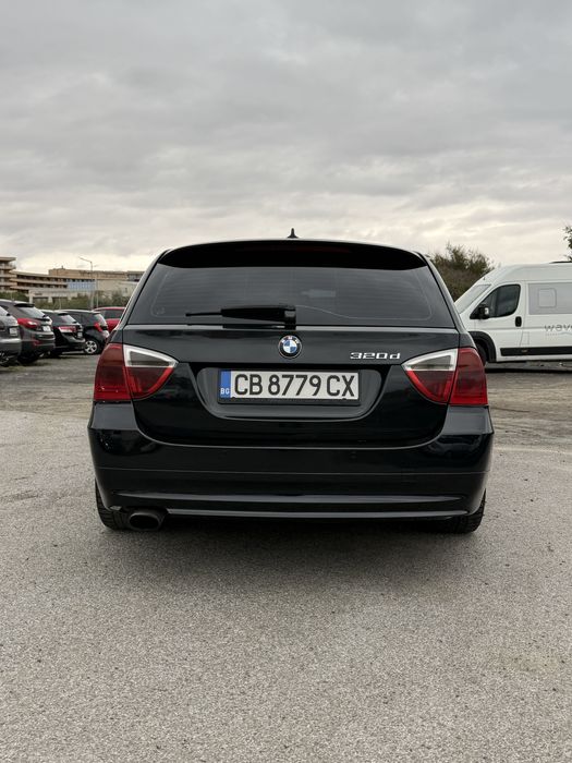 Bmw 320d 2008г .