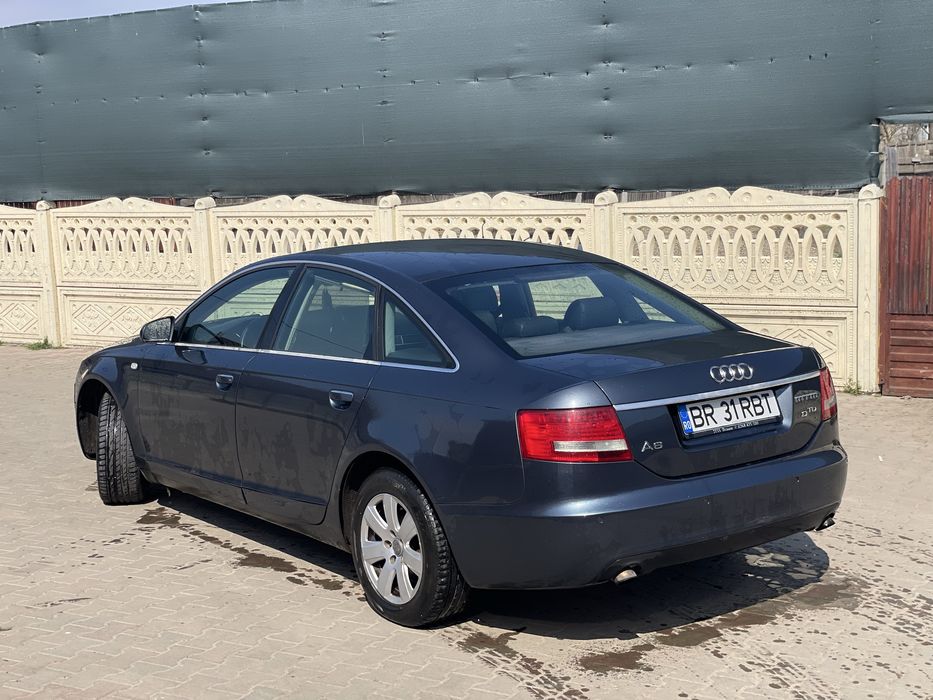 Vand audi a6 c6 doar cash pret bun  fiscal pe loc
