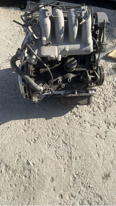 Мазда 626 кронс  матор