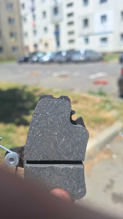 Discuri frana Bosch  noi si plăcuțe noi