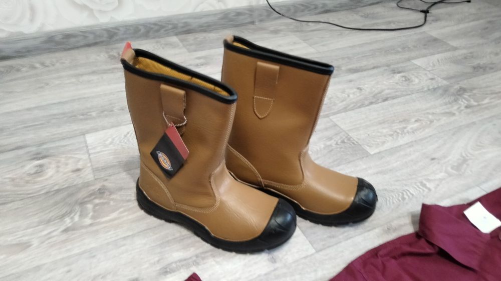 Спецодежда ,верх,низ+сапоги