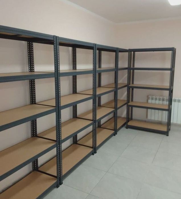 Стильные и красивые стеллажи