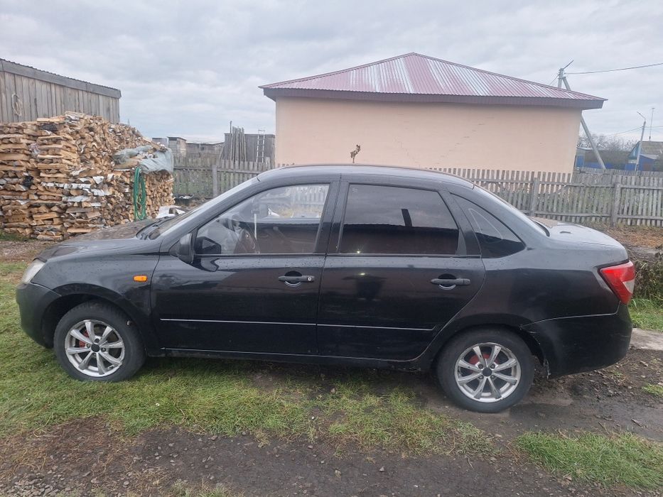 Lada Granta в хорошем состоянии