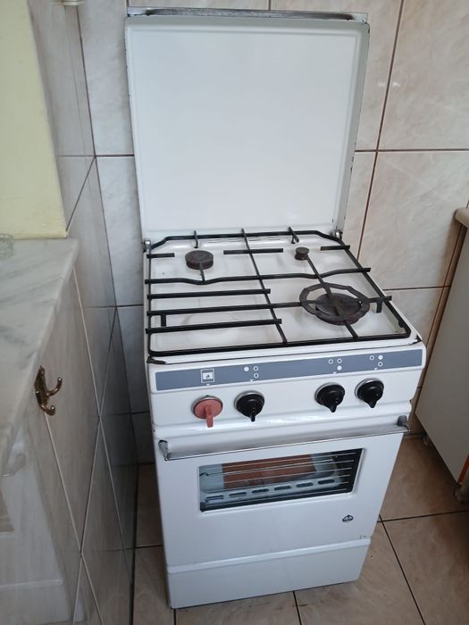 Aragaz  cu 3 ochiuri