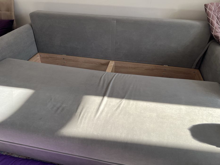 Диван в хорошем состояний