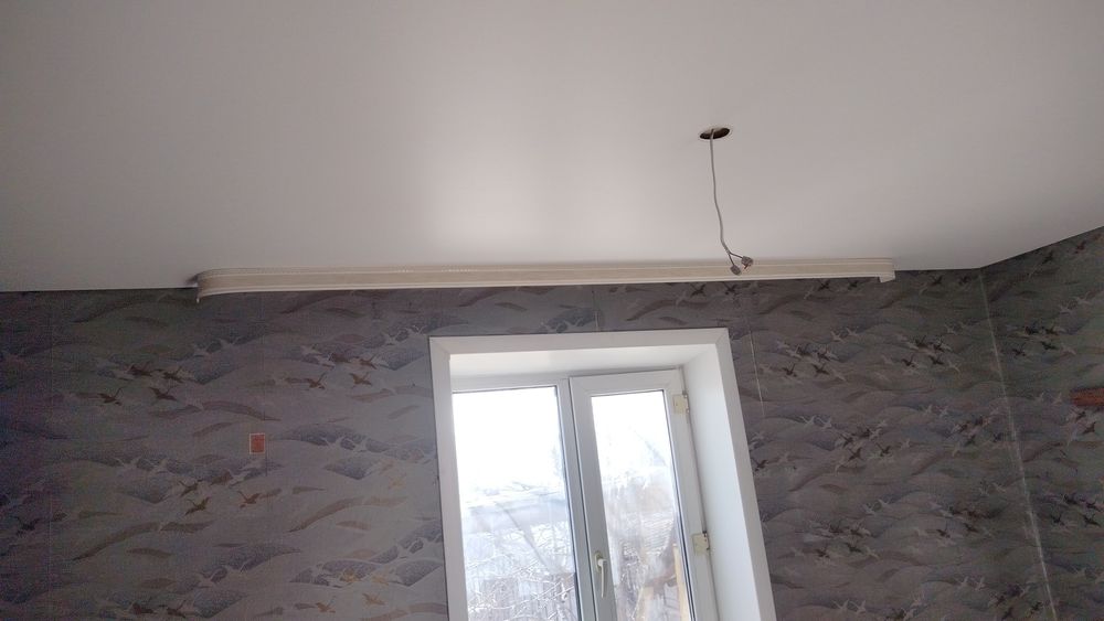 Натяжные потолки