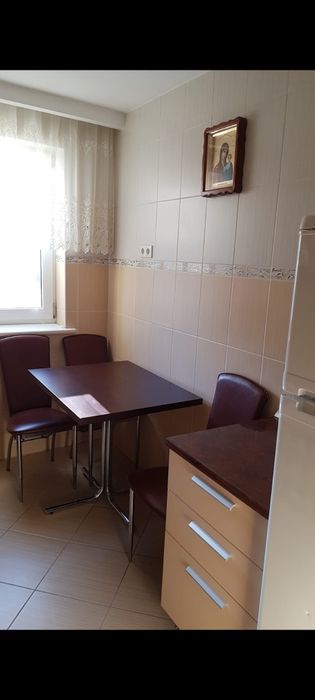 Apartament 3 camere de închiriat Marasesti
