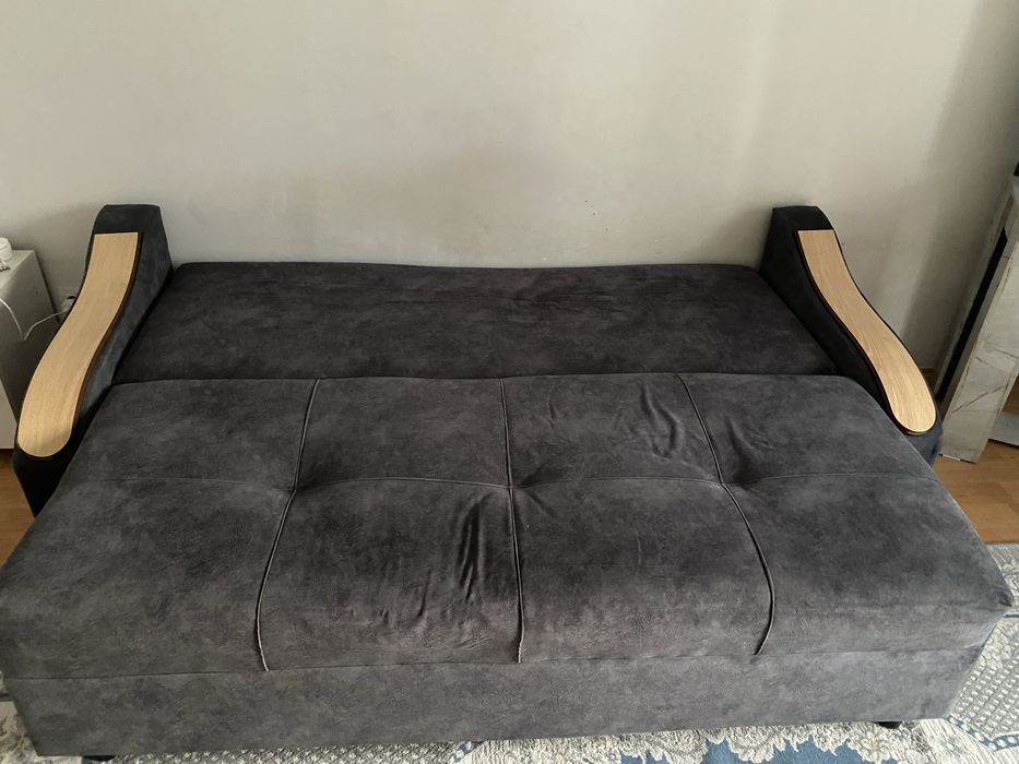 Диван в хорошем состоянии