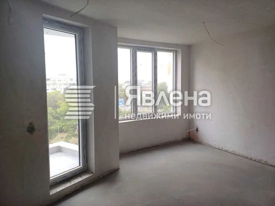 Продава се Двустаен апартамент в София, Център - 55 кв.м за 1147 €/кв.м - Снимка #1