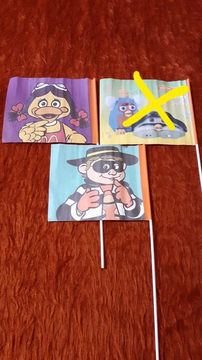 Играчки от шоколадови яйца и други