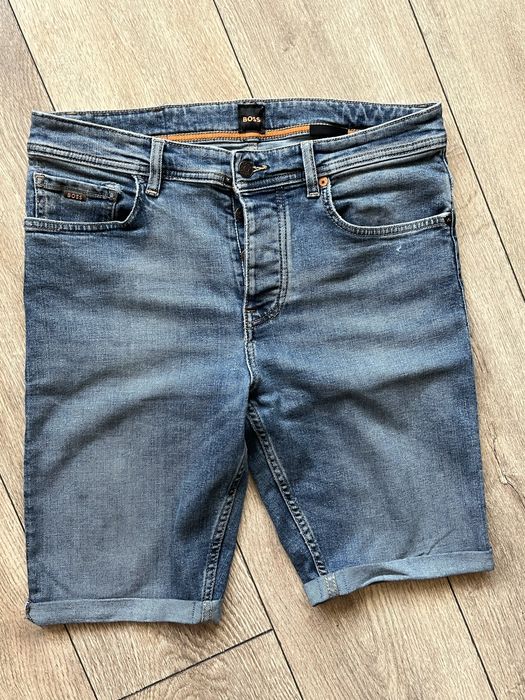 Hugo Boss : Taber Stretch Short - размер 32 Slim / Оригинал