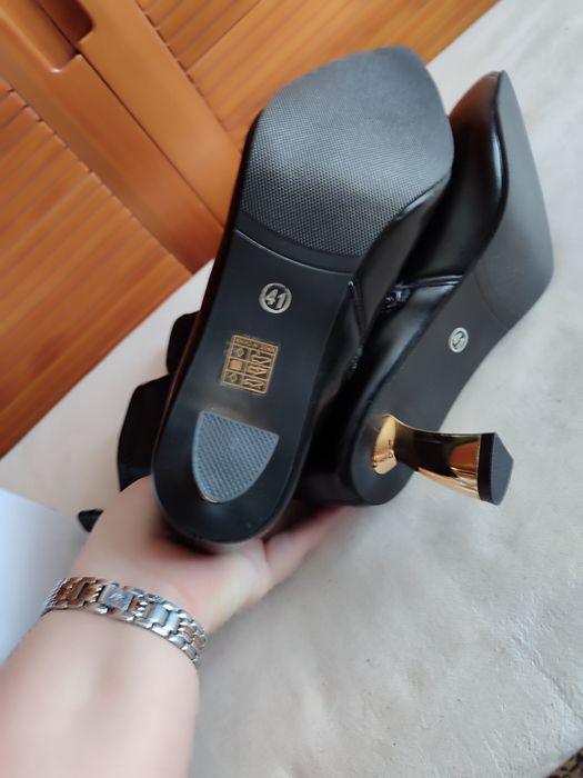 Ботильоны новые ис.кожи р.41