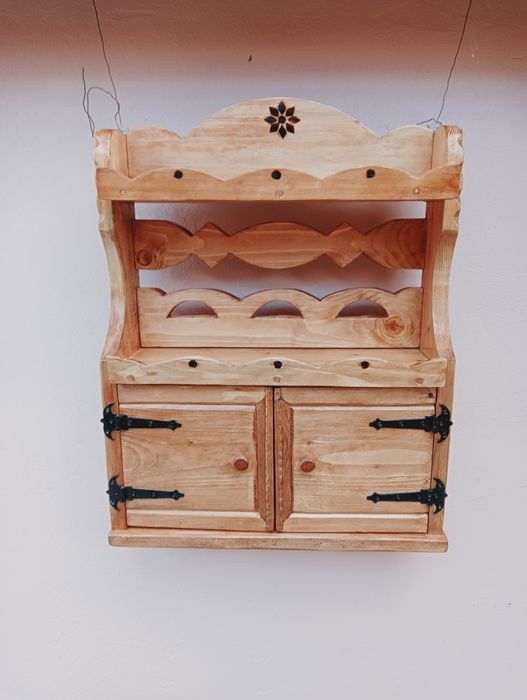 Polițe rustice din lemn