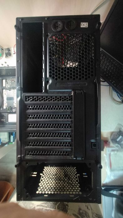 Корпус Thermaltake