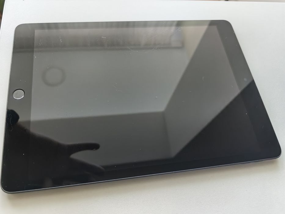 Ipad  gen a 9-a si Apple Pen