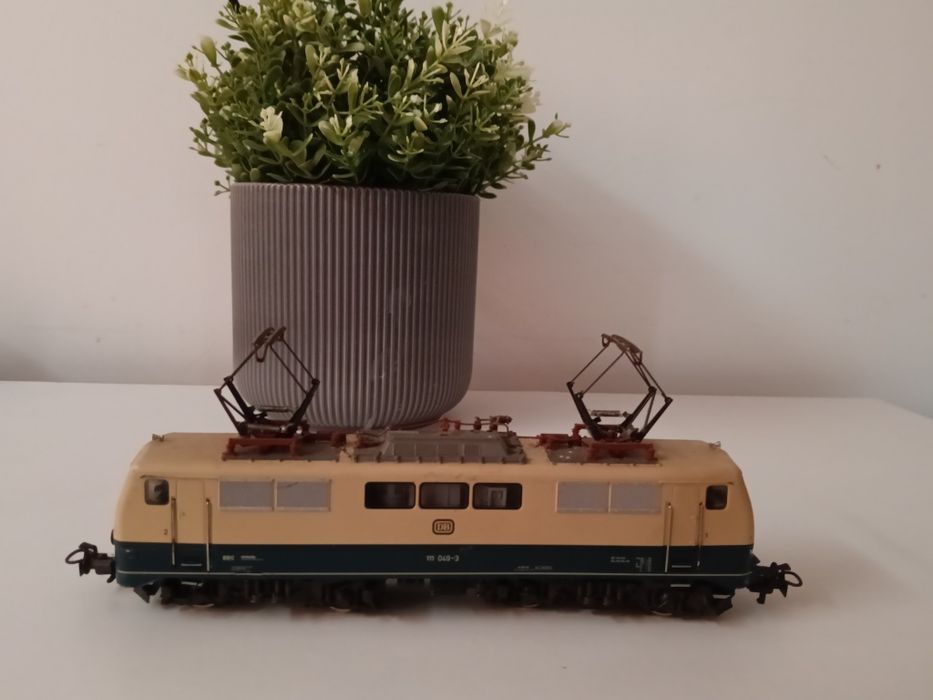 Locomotiva trenuleț marklin AC cscara h0