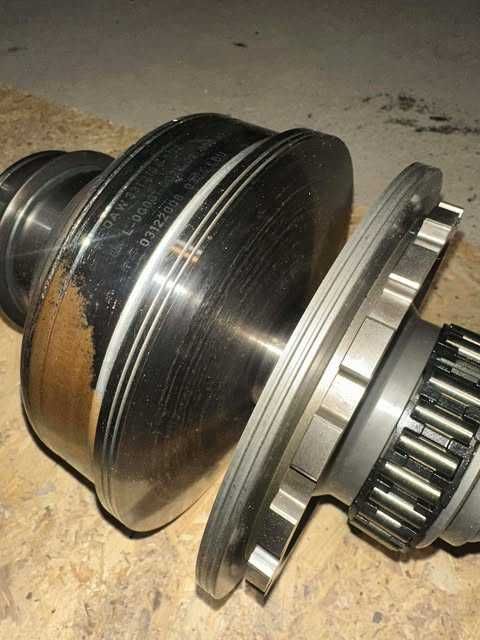 Carcasa cutie Multitronic/CVT Audi 8+1  A4 B8 2.7 TDI