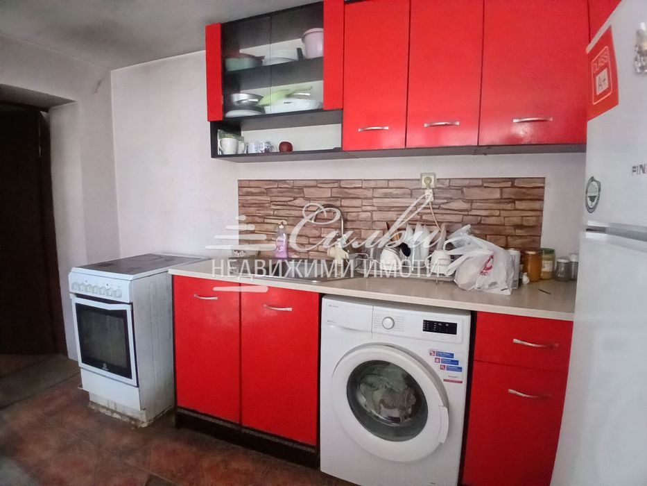 ТУХЛЕНА къща - кв.Добруджански!