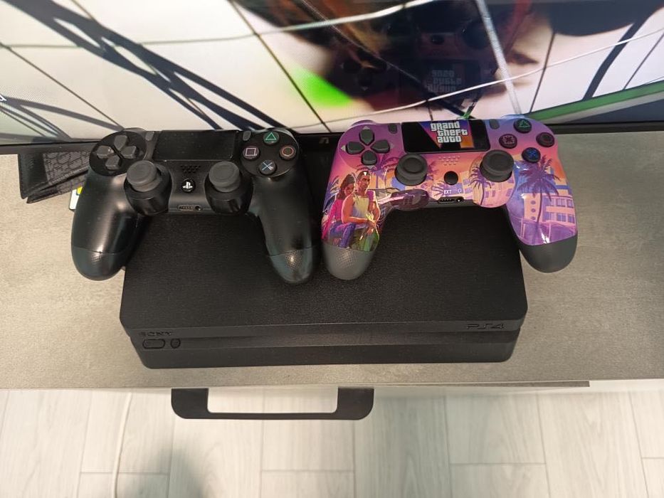 PlayStation 4 slim