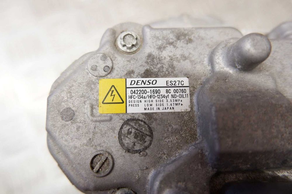 Compresor AC Lexus NX300h, RC300h, Toyota RAV4 Hybrid 042200-1690