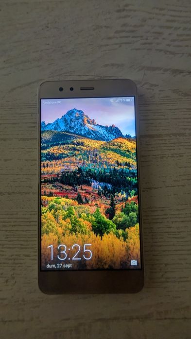 Vând telefon Huawei P10 lite