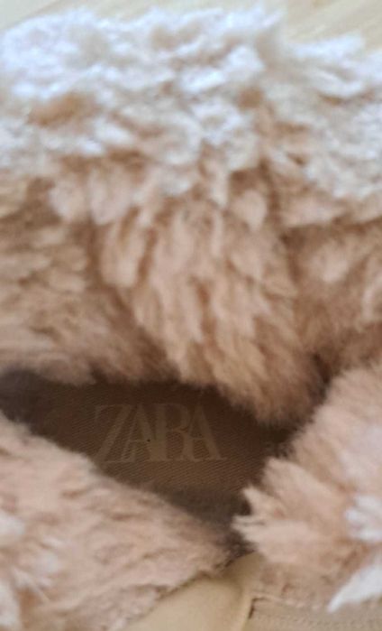Ghete Zara ultra calduroase, marimea 30
