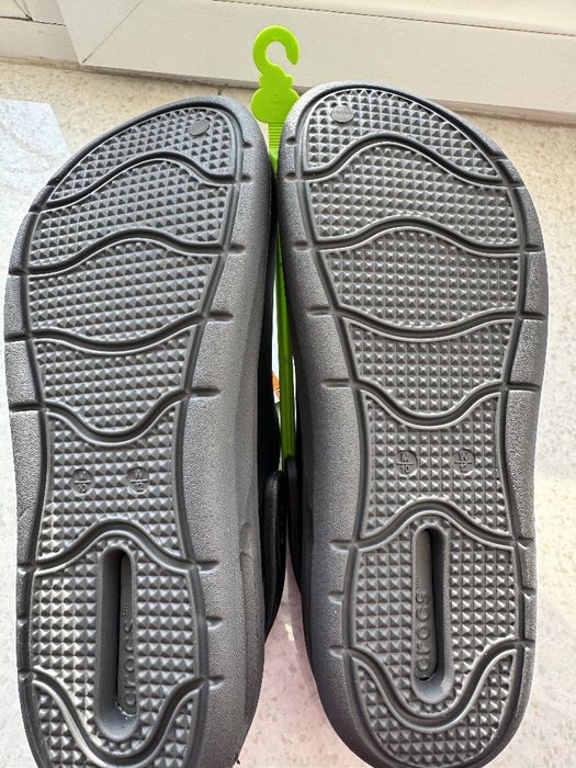 Продаётся Кроксы