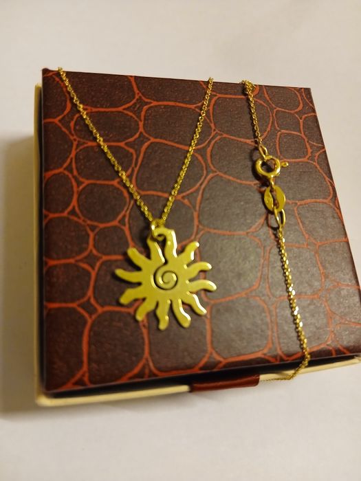 Lantisor argint,placat aur "Soleil"