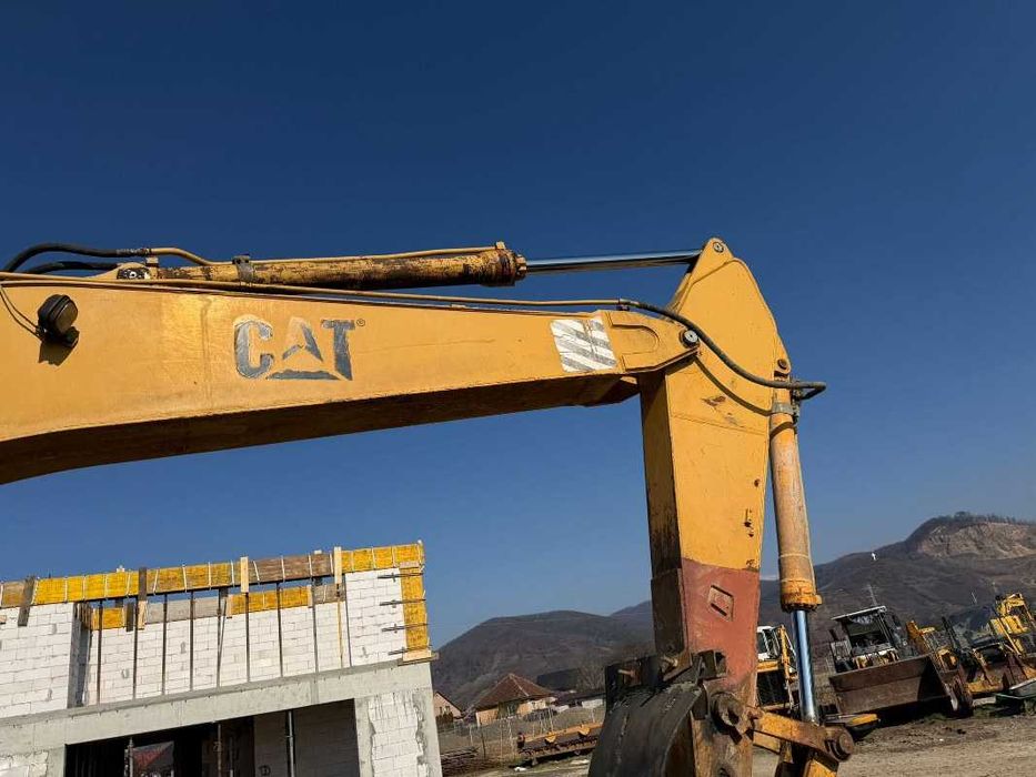 Cilindru hidraulic excavator Caterpillar 322
