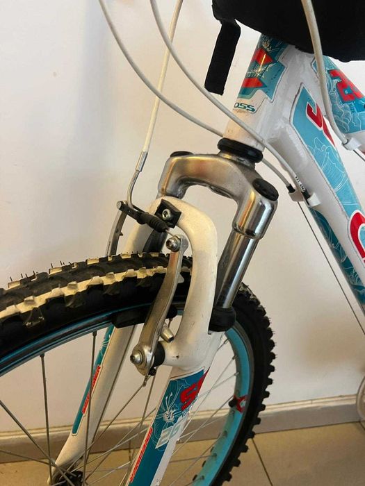 Велосипед 26" Cross Speedster, вело чантичка и нова седалка