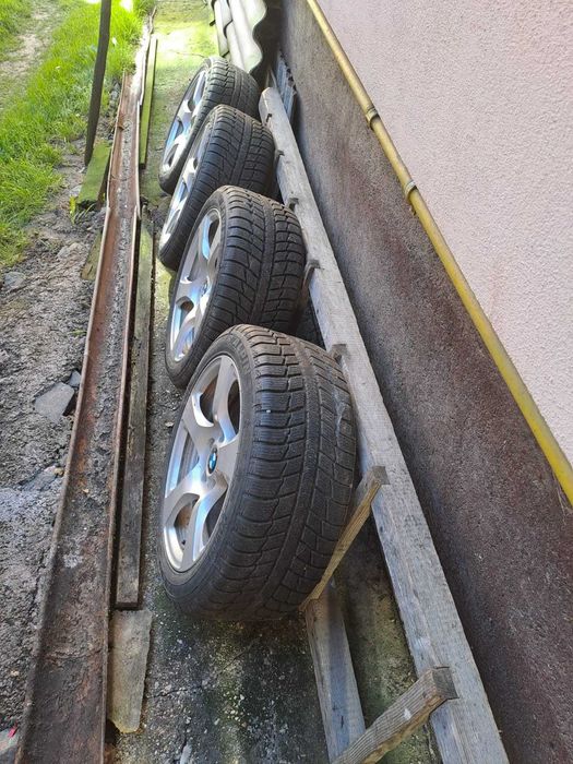 Vand jante originale BMW-stare impecabila!