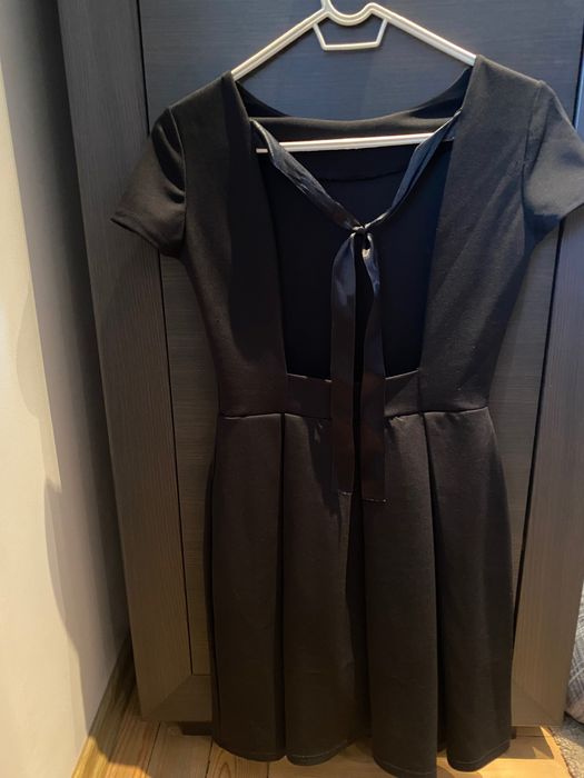 Дамска черна рокля