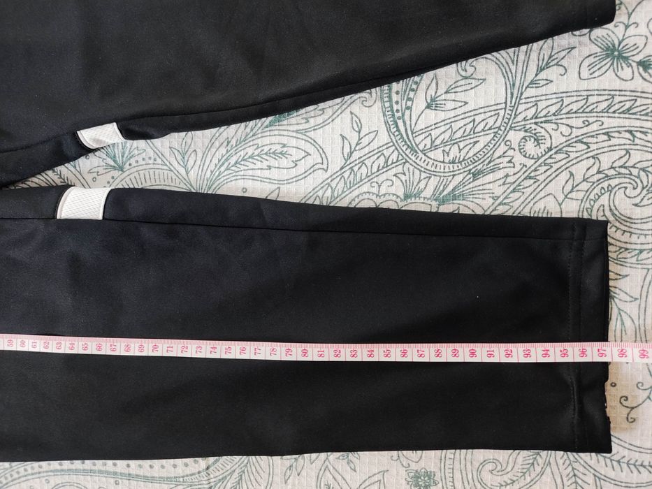 Nike анцуг М размер