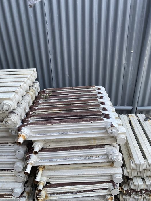 Продам чугунные батареи(радиоторы) отопление