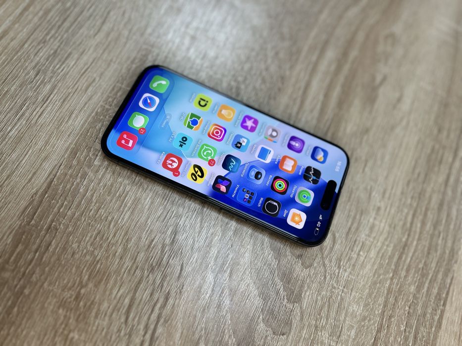 Iphone 15 Pro в идеальном состоянии