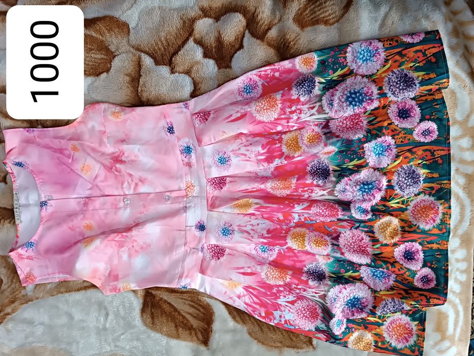 Продам платья...