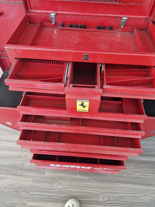 Количка/Usag/FERRARI