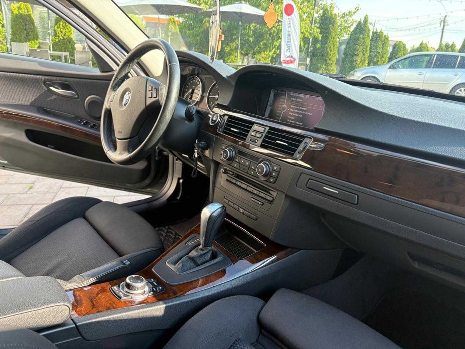 BMW 320 XDrive, motorina, tracțiune integrală, 1995 cm cubi,