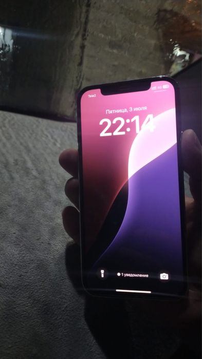 iPhone 12 pro в идеальном состояние надо смотреть